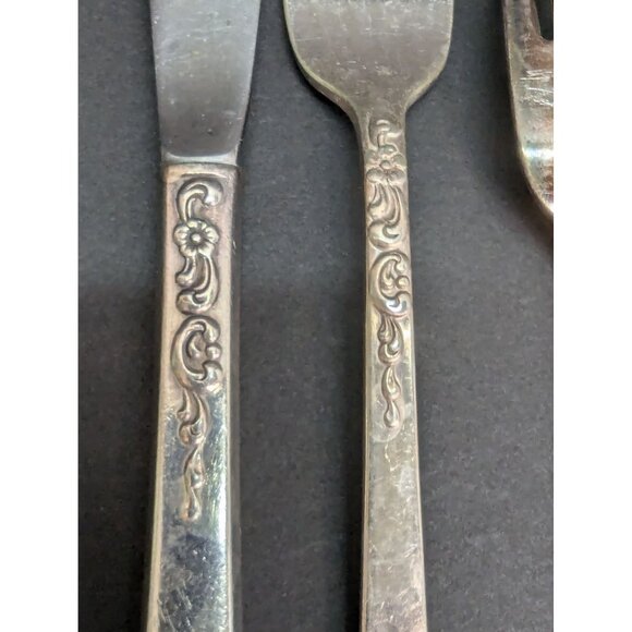 1881 Rogers Oneida Ruby Lane Pattern Place Setting Five Pieces Silver Plate - Picture 9 of 10